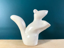 Load image into Gallery viewer, Squirrel Vase
